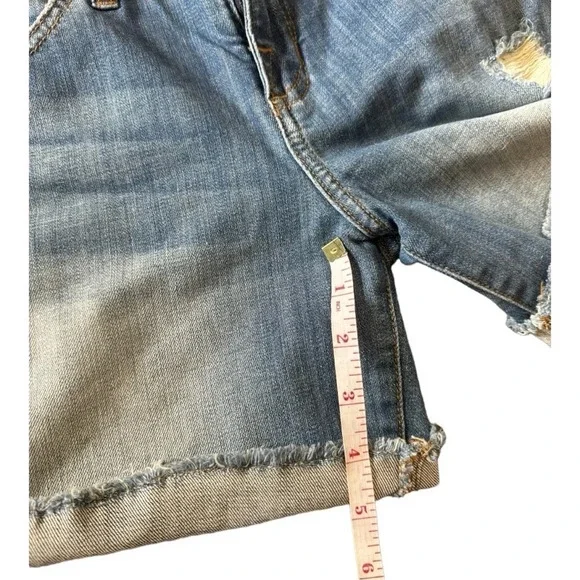 Rock & Republic Bumbershoot Shorts - Picture 10 of 11